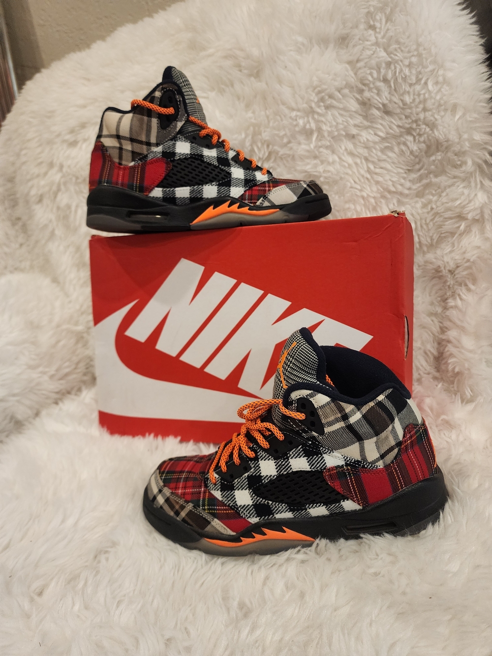 Nike Kids' Plaid High-Top Sneakers in Red/Black